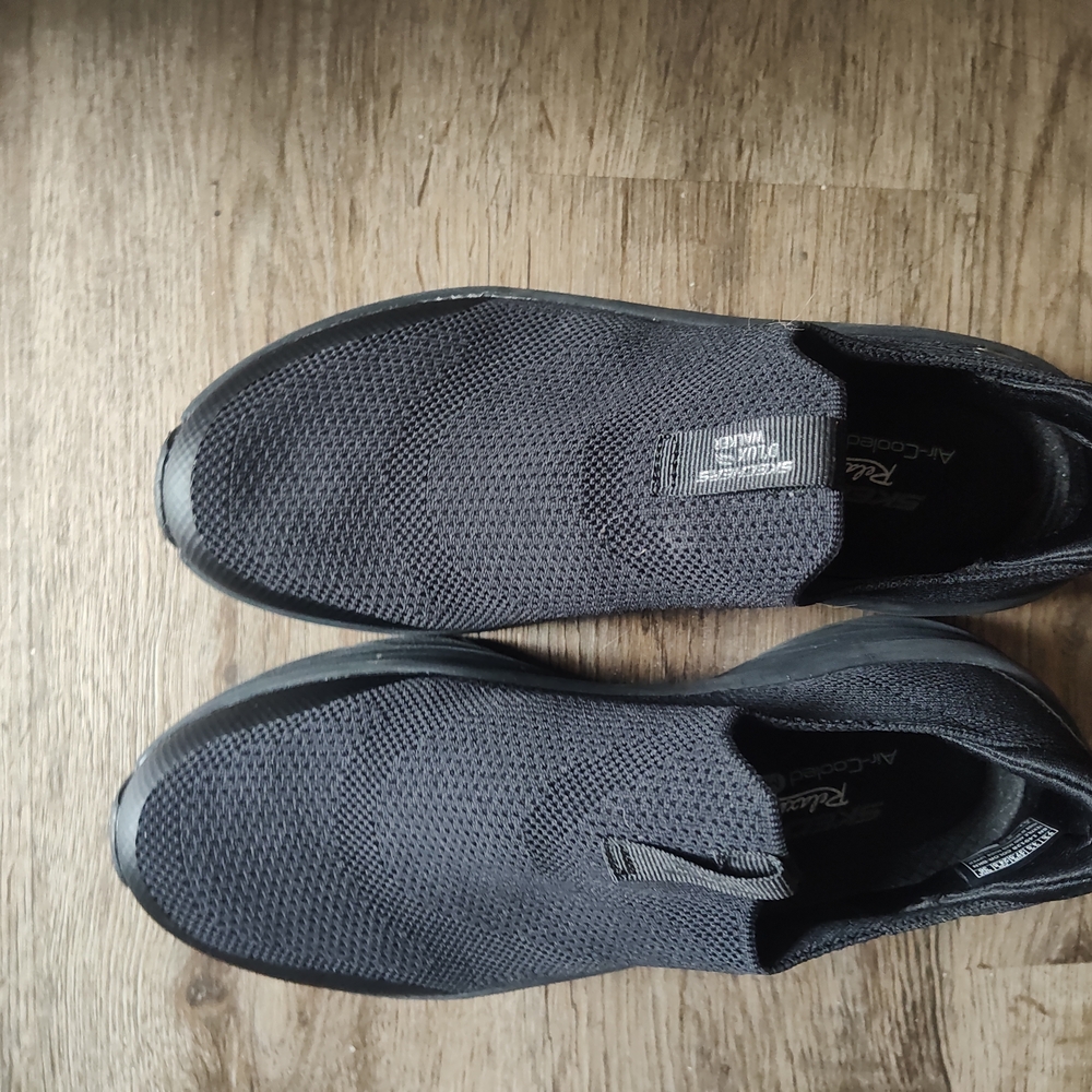 Black Men's Slip-On Shoes